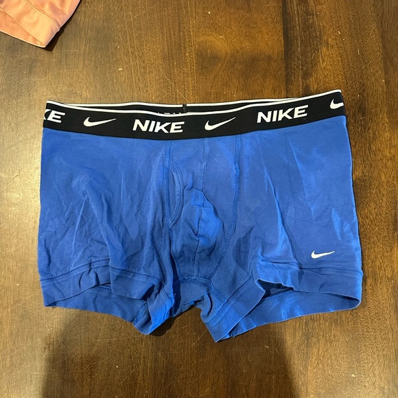 Men's Trunks Set - Picture 5 of 6